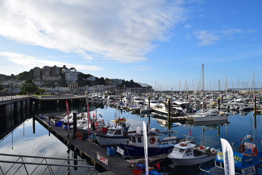 Tor Park Holiday Flatlets Torquay Exterior photo